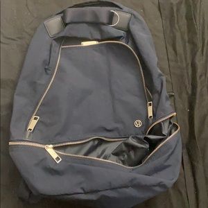 NWOT Lululemon city adventurer navy blue backpack
